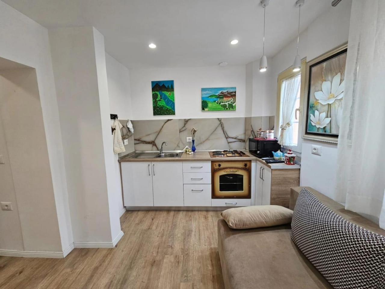 Alan Apartments 4 Myslym Shyri Tiranë Ngoại thất bức ảnh